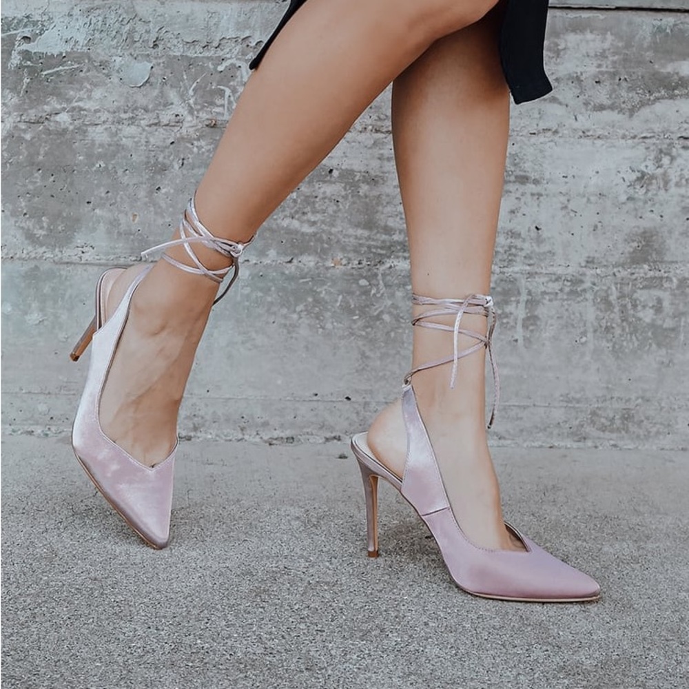 Lulus pointed toe mauve satin tie-back heels